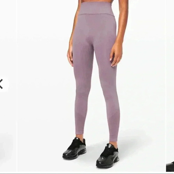 Lululemon Ebb to Street Tight - Picture 1 of 12